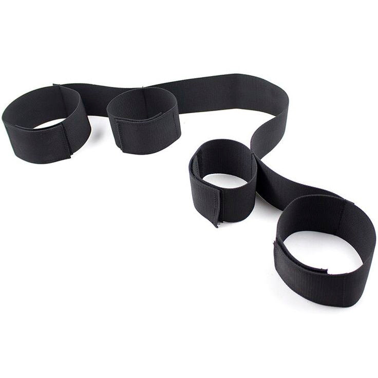 OHMAMA FETISH - ESPARCEDOR CON BARRA SUAVE Y RESTRICCIONES DE MUÑECA DE NYLON