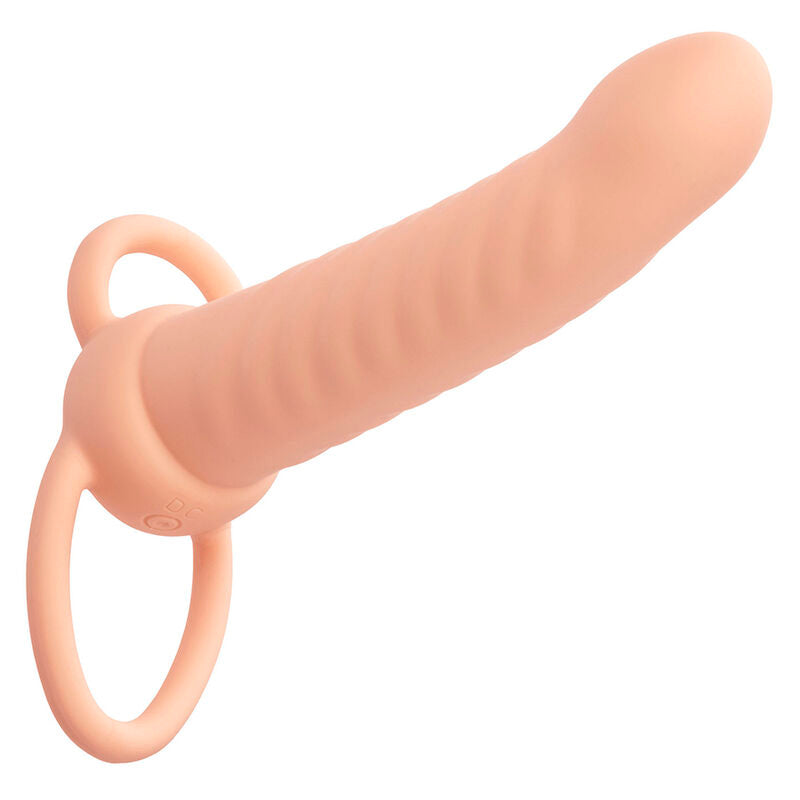 CALEXOTICS - MAXX RIBBED DOBLE PENETRADOR 10 VIBRACIONES CARNE
