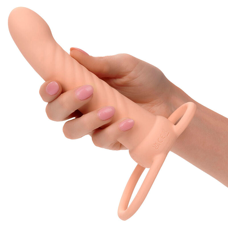 CALEXOTICS - MAXX RIBBED DOBLE PENETRADOR 10 VIBRACIONES CARNE