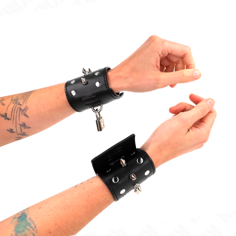 KINK - CINTURE DA POLSO PUNK CON PUNTE 25 X 6 CM