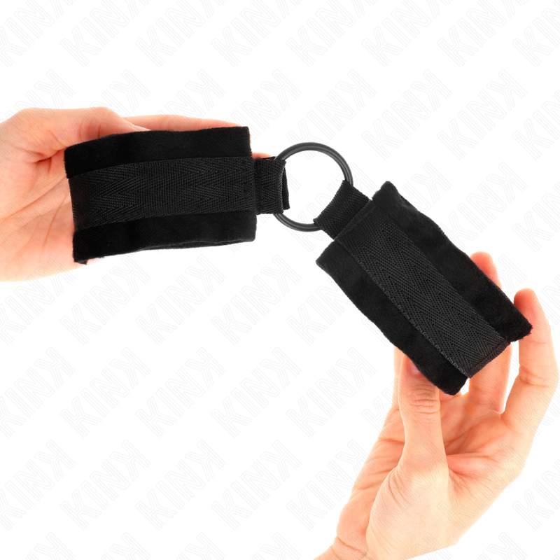 KINK - MANETTE IN PELLICCIA PER PRINCIPIANTI 25 CM CON O-RING 4 CM NERO REGOLABILI 15-25 CM