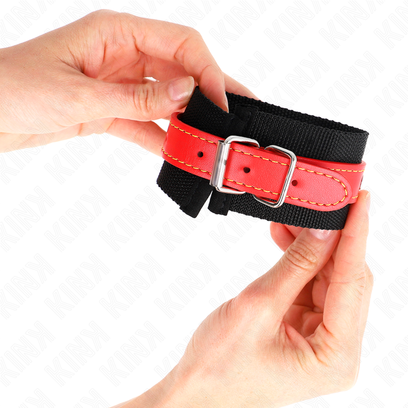 KINK - CINGHIE PER POLSI IN NYLON NERE CON SIMILPELLE ROSSA REGOLABILI 19-24 CM X 5,5 CM