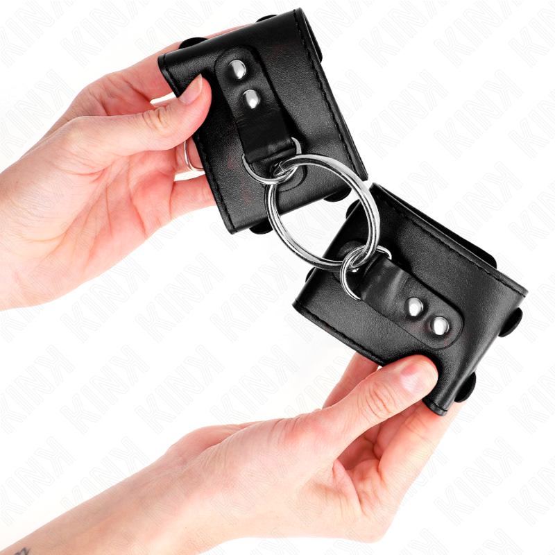 KINK - CINTURE FISSE PER POLSI CON ANELLO E BORCHIE REGOLABILI NERO 17-22 CM X 6,5 CM