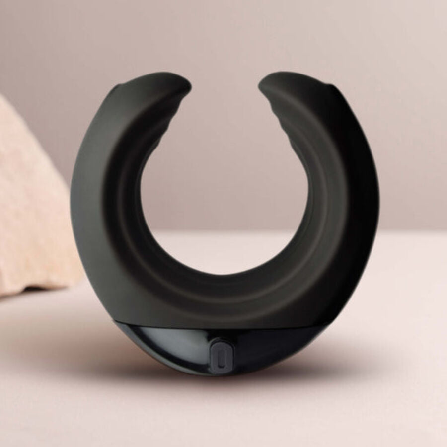 ROCKS- OFF - ECHO BLACK VIBRATOR MASTURBATOR